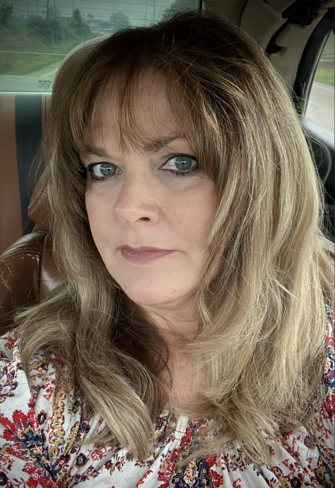 Lori Tharp, new choir director